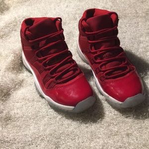 Jordan 11s